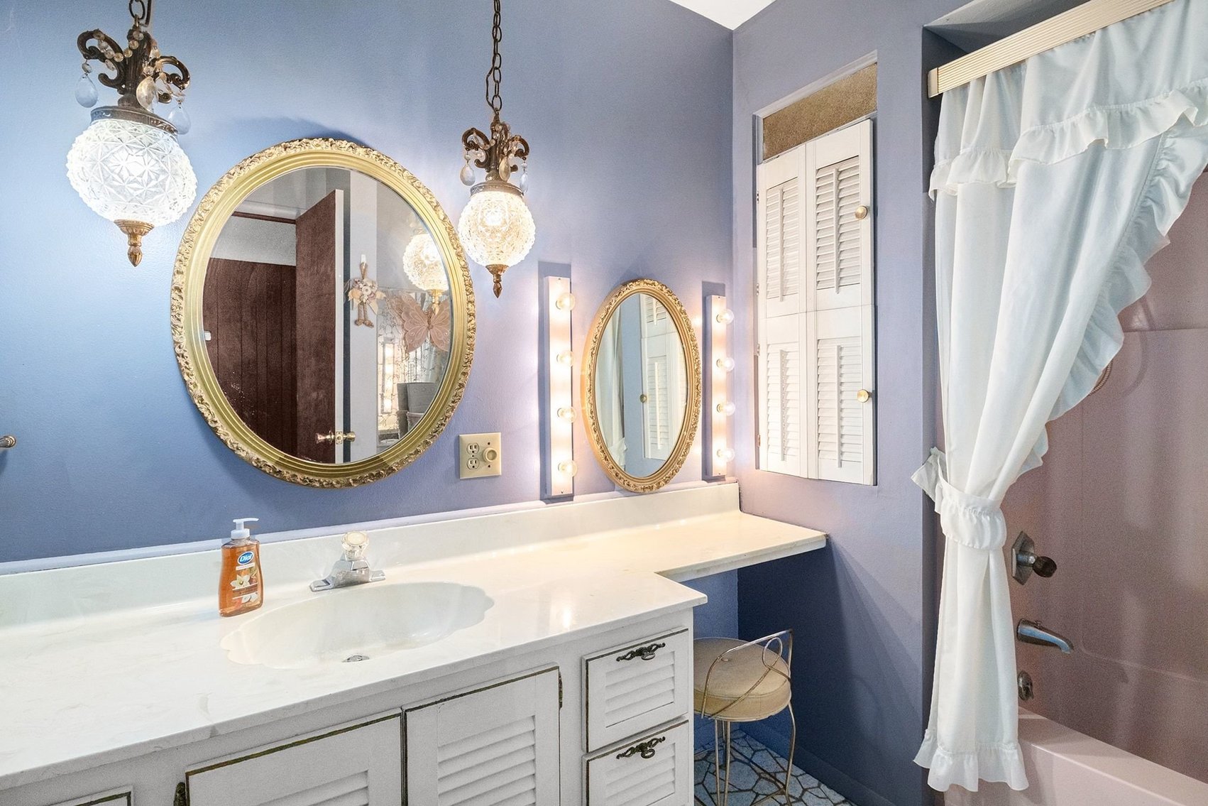 Image for MINIMUM BID AUCTION $150,000! 1236 Eastland Dr