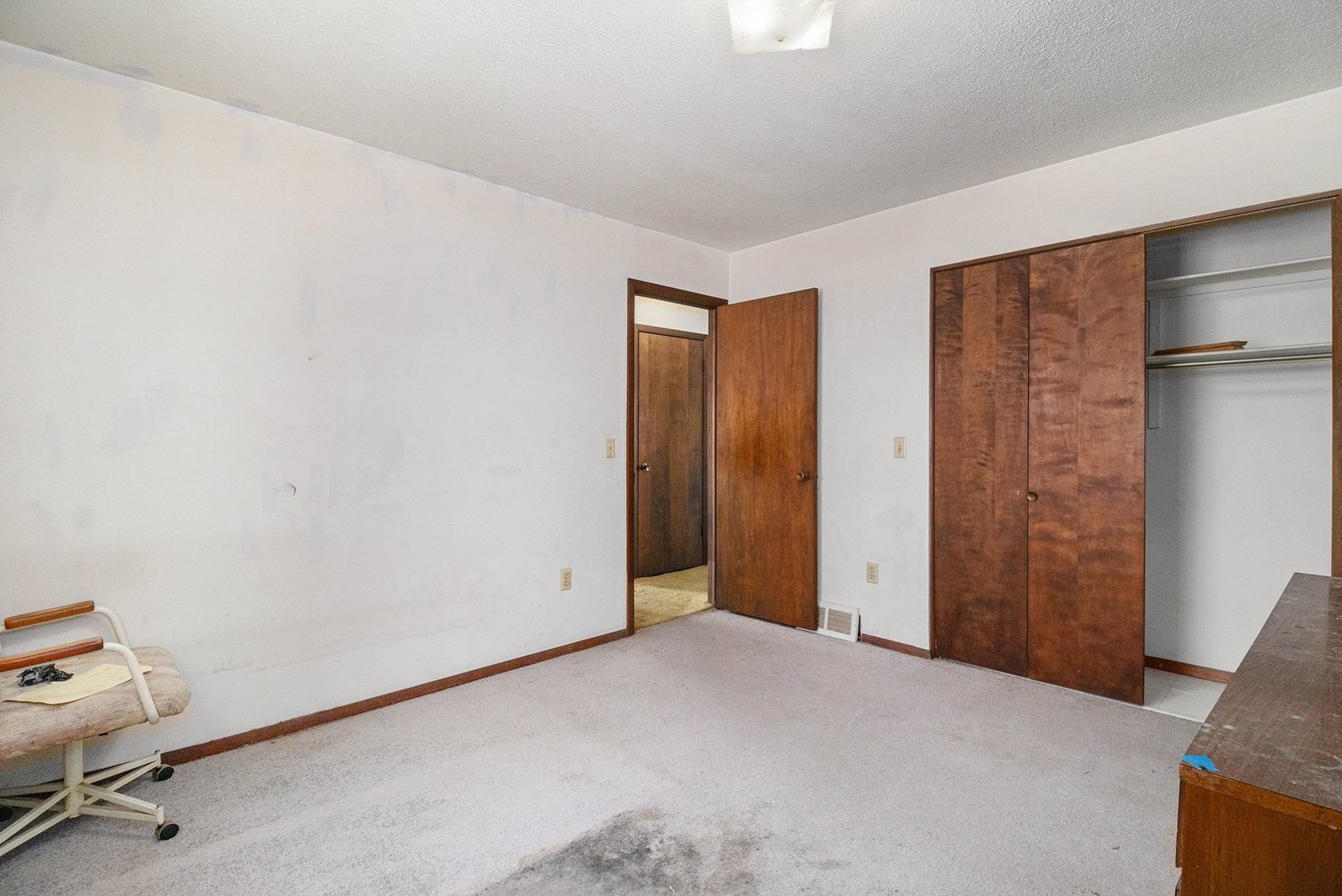 Image for MINIMUM BID AUCTION $150,000! 1236 Eastland Dr