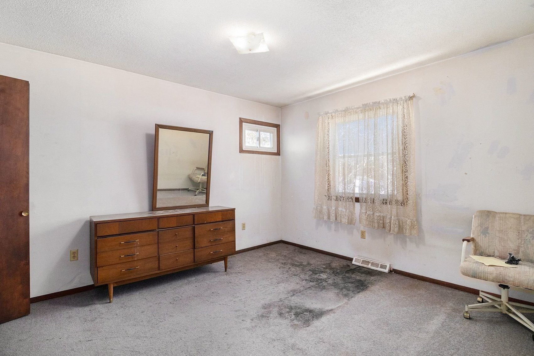 Image for MINIMUM BID AUCTION $150,000! 1236 Eastland Dr