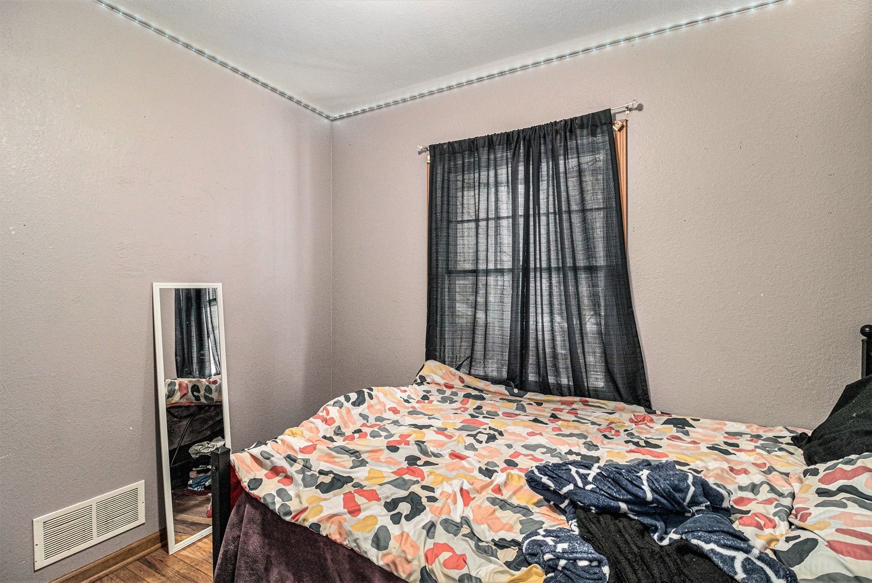 Image for MINIMUM BID AUCTION $79,000! 4138 Thornton