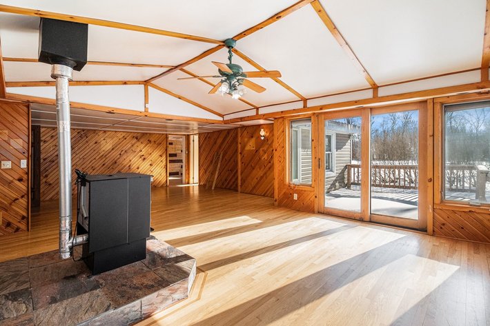 Image for MINIMUM BID AUCTION $209,000! 2460 County Road 62