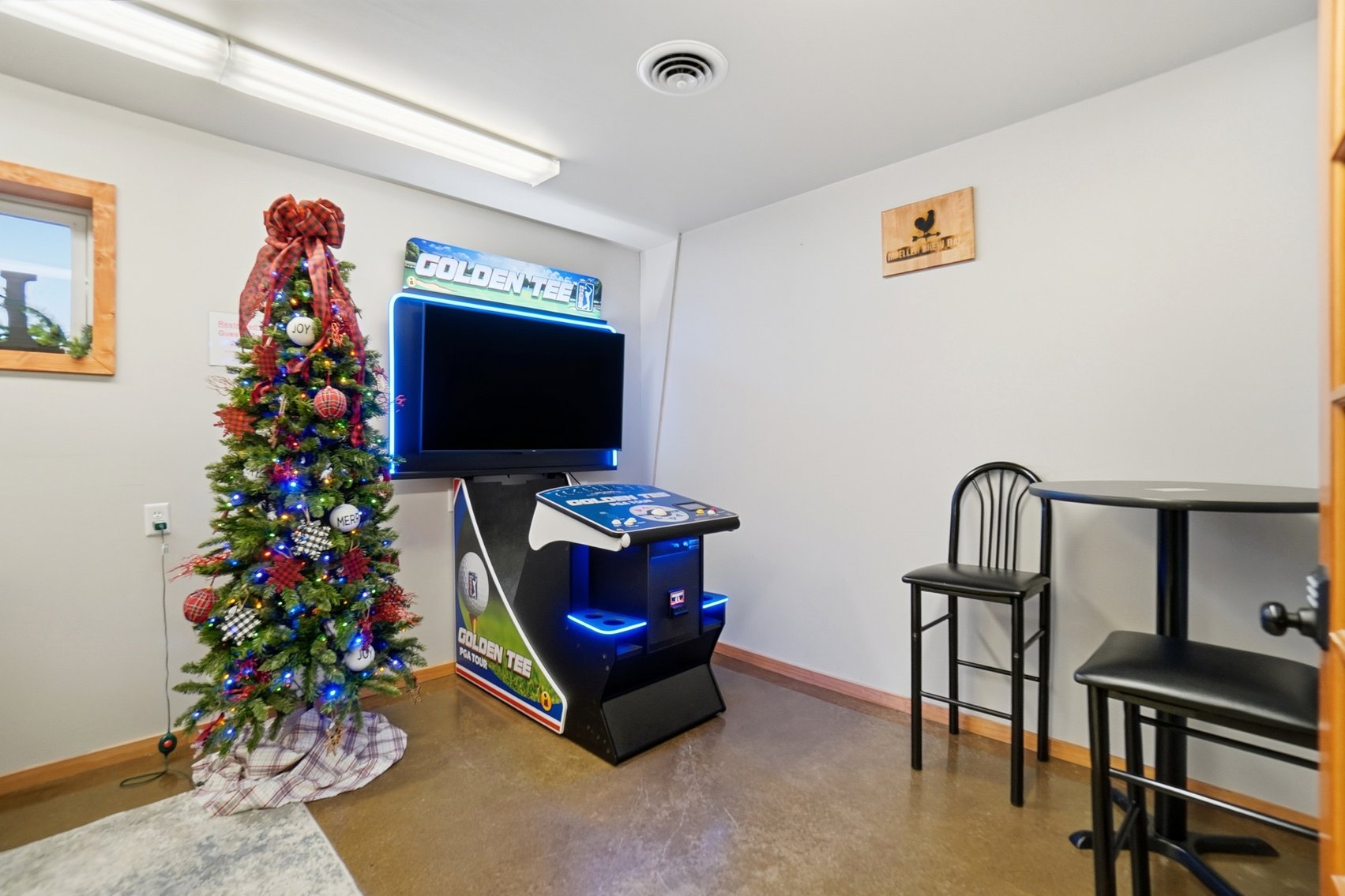 Image for TURN-KEY BUSINESS AUCTION! 2330 Bright Rd