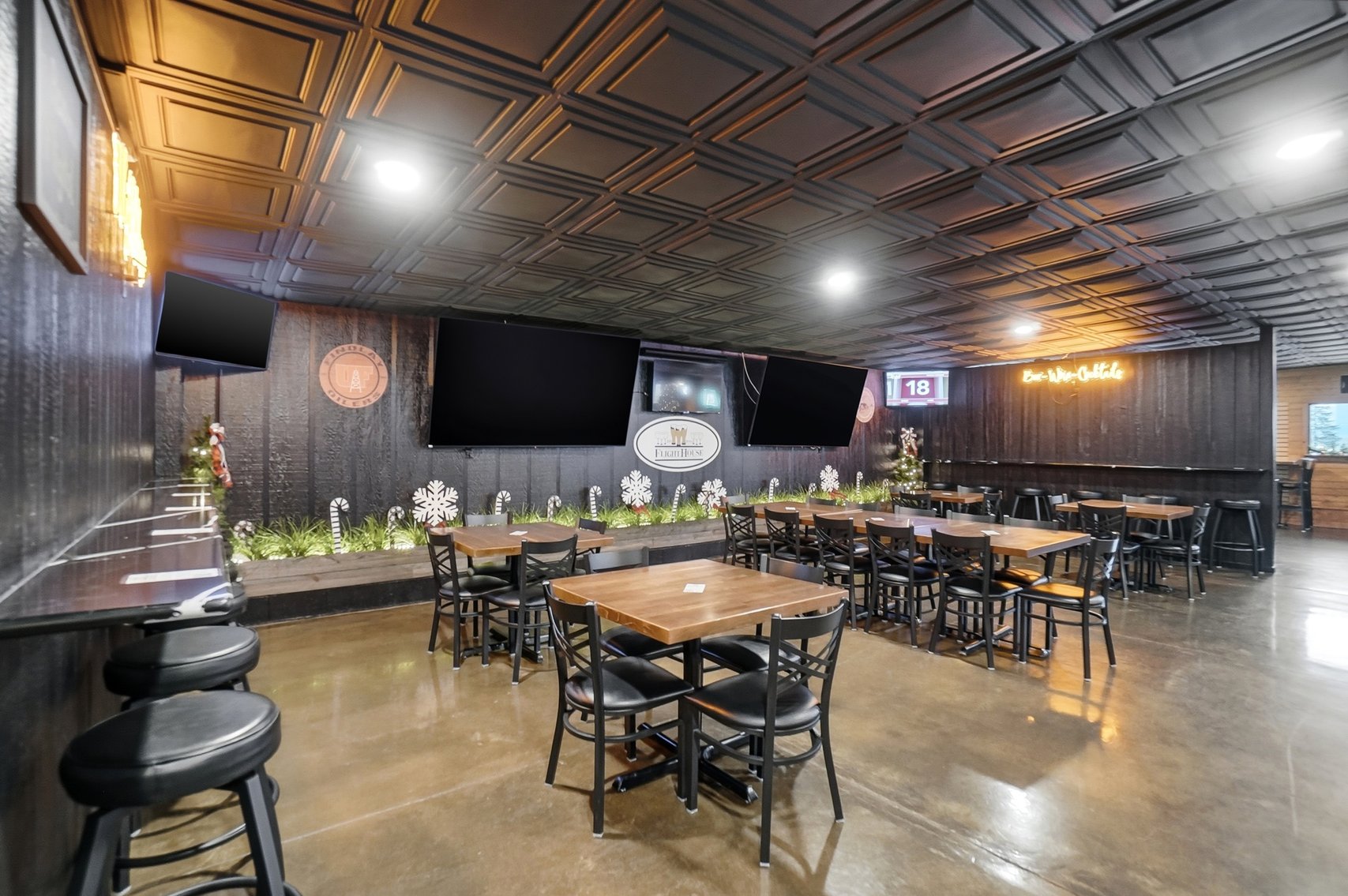 Image for TURN-KEY BUSINESS AUCTION! 2330 Bright Rd