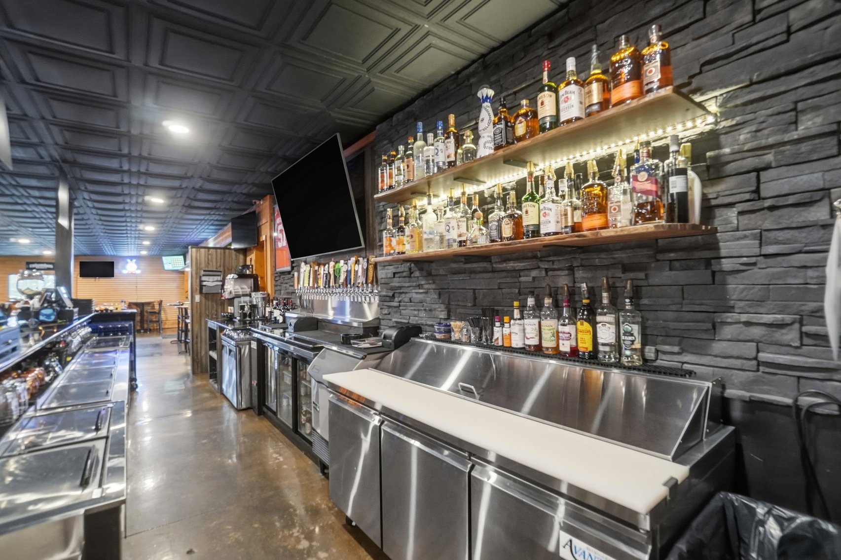 Image for TURN-KEY BUSINESS AUCTION! 2330 Bright Rd