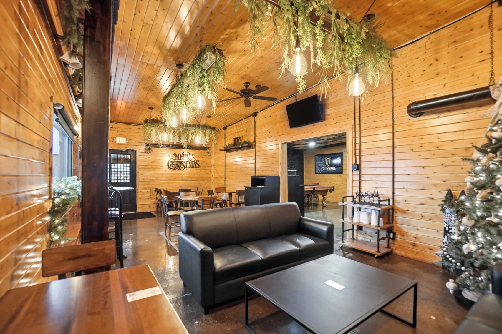 Image for TURN-KEY BUSINESS AUCTION! 2330 Bright Rd