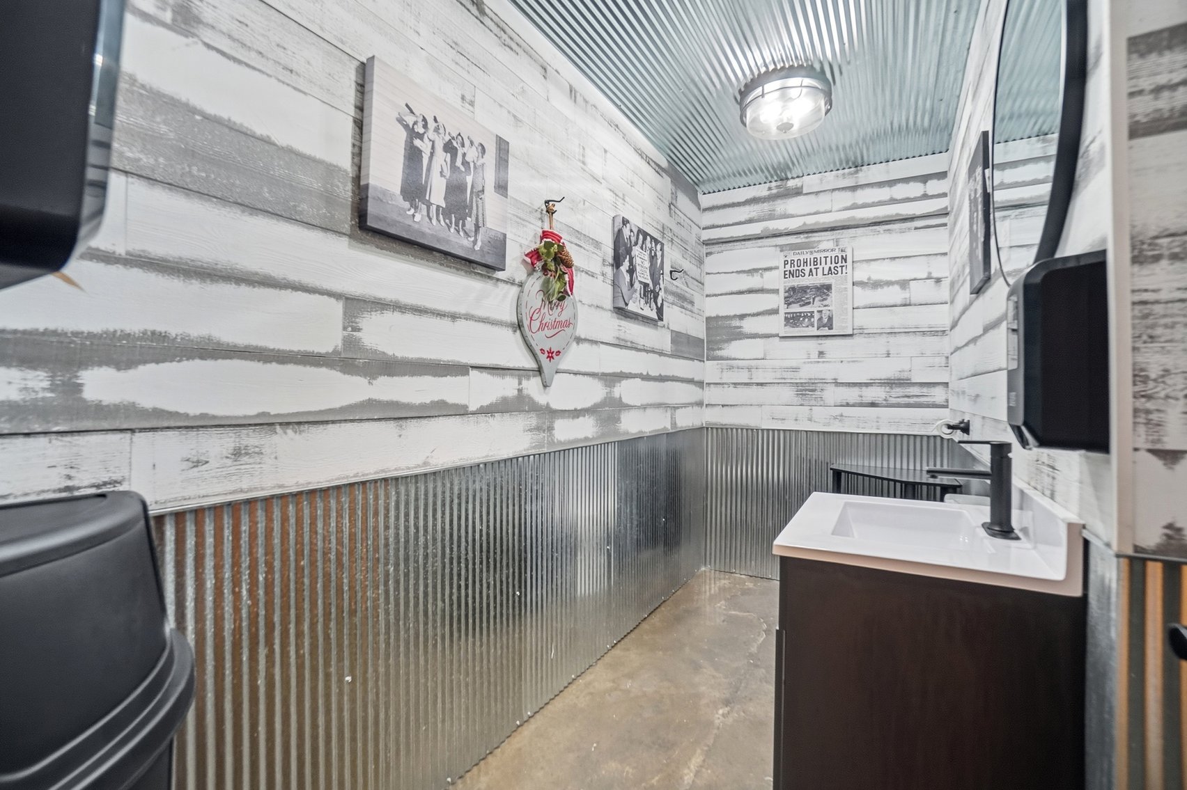 Image for TURN-KEY BUSINESS AUCTION! 2330 Bright Rd