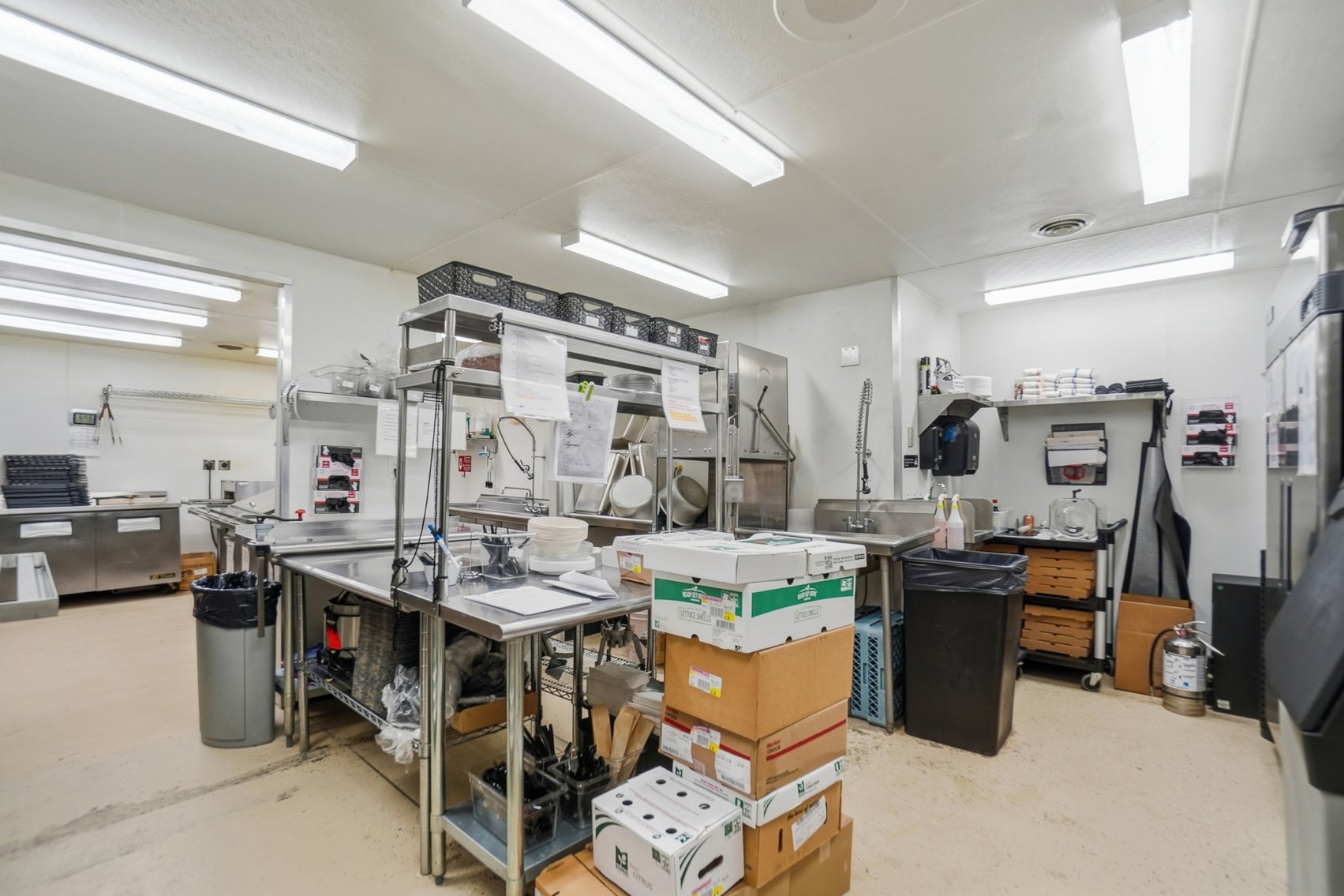 Image for TURN-KEY BUSINESS AUCTION! 2330 Bright Rd