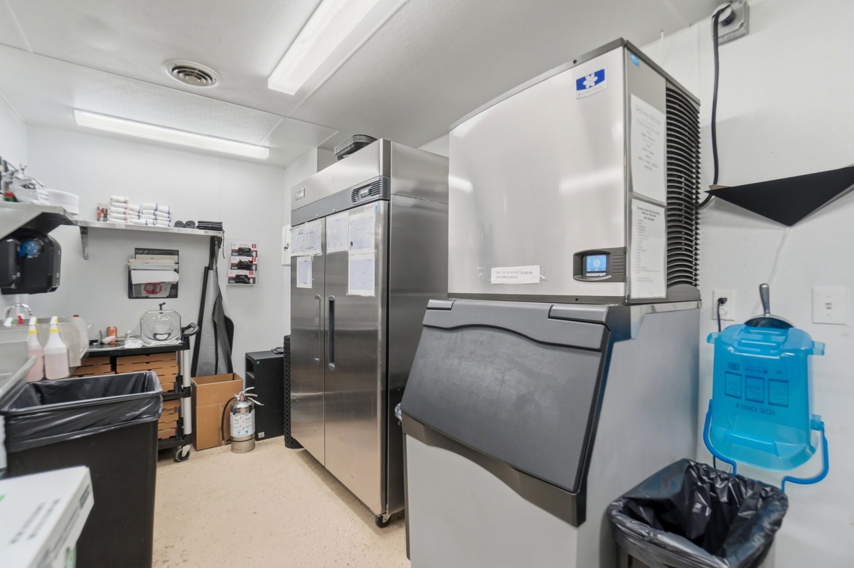 Image for TURN-KEY BUSINESS AUCTION! 2330 Bright Rd