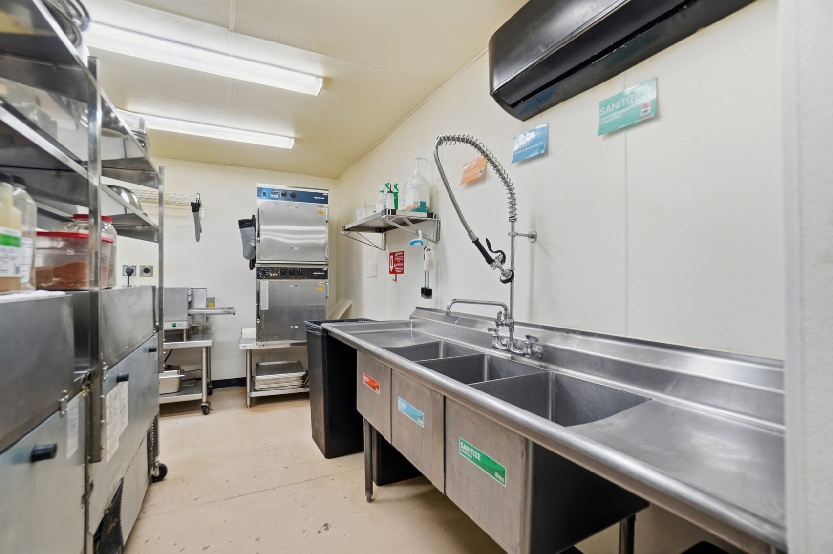 Image for TURN-KEY BUSINESS AUCTION! 2330 Bright Rd