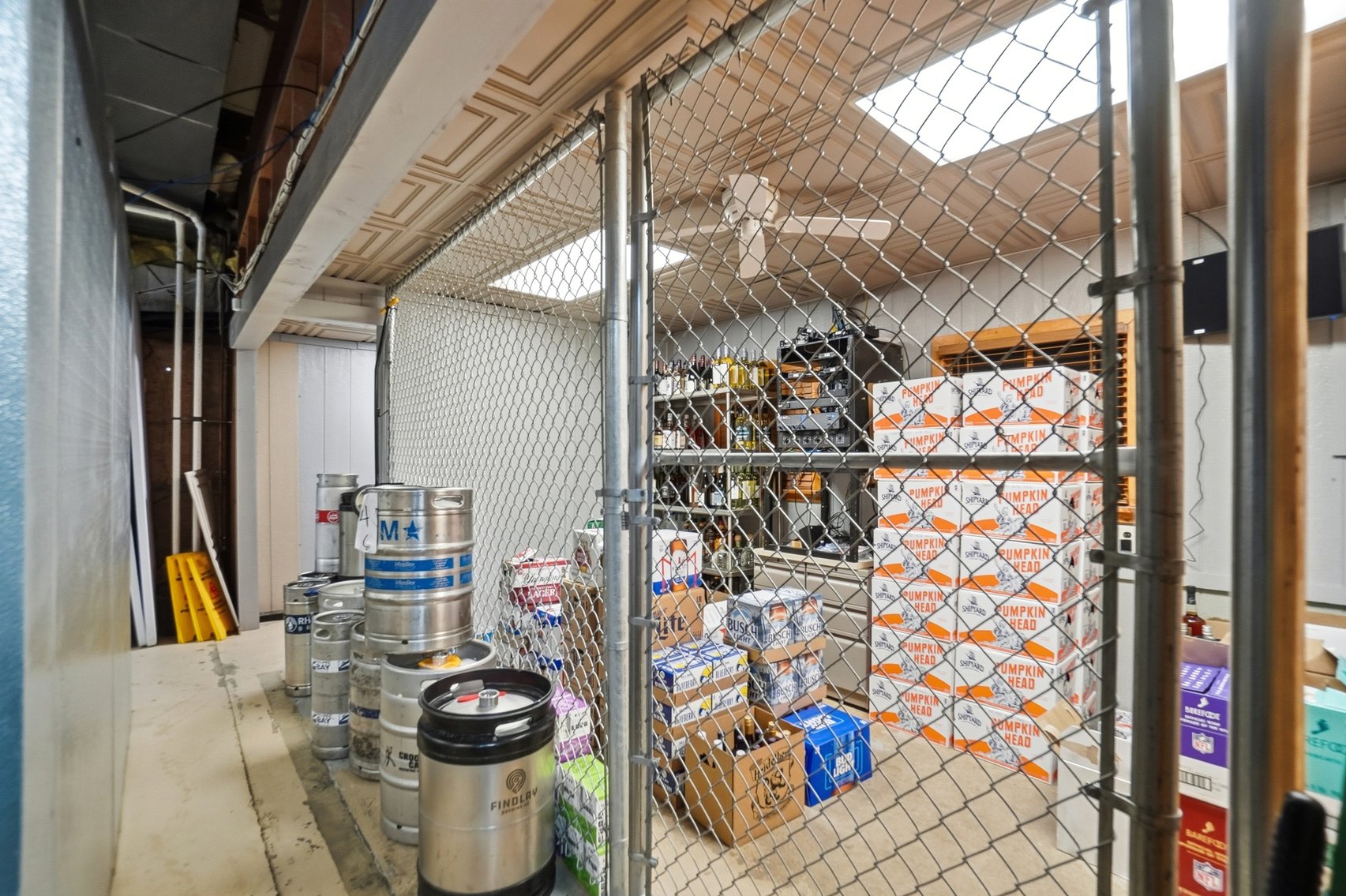 Image for TURN-KEY BUSINESS AUCTION! 2330 Bright Rd