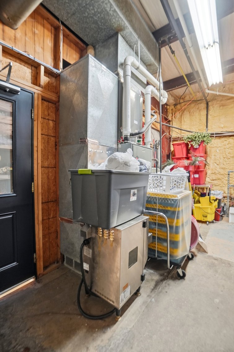 Image for TURN-KEY BUSINESS AUCTION! 2330 Bright Rd