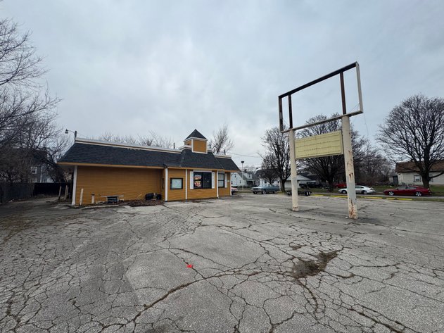 Image for MINIMUM BID AUCTION $29,000! 3407 Stickney Ave