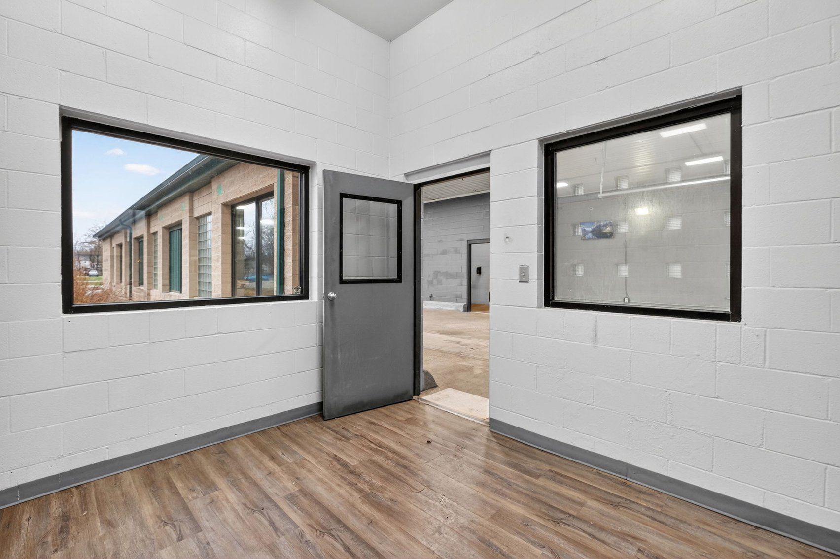 Image for MINIMUM BID AUCTION $325,000! 7300 Lewis Ave