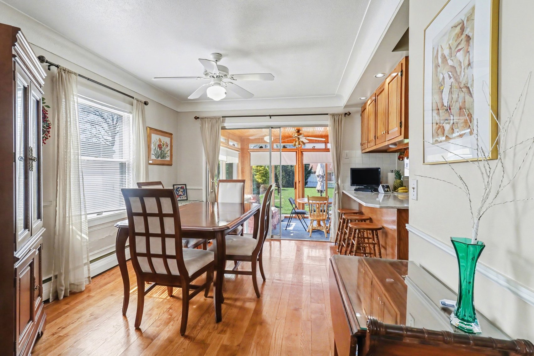 Image for MINIMUM BID AUCTION $225,000! 5930 N River Rd
