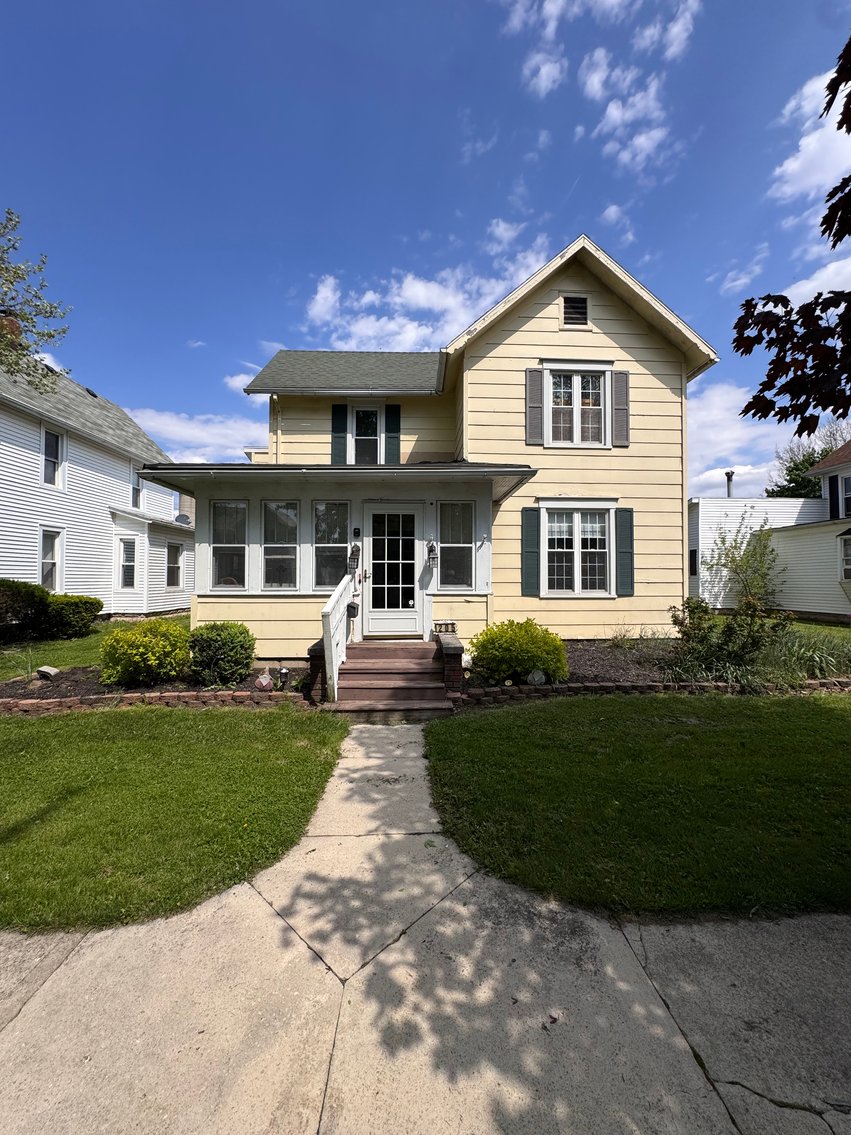 Image for MINIMUM BID AUCTION $125,000! 205 S Patterson St