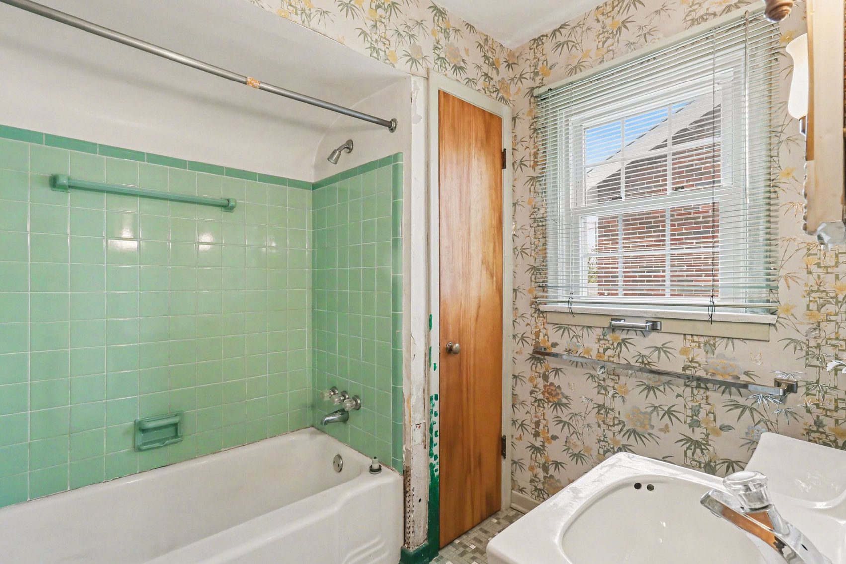 Image for MINIMUM BID AUCTION $99,000! 2647 Stamford Dr