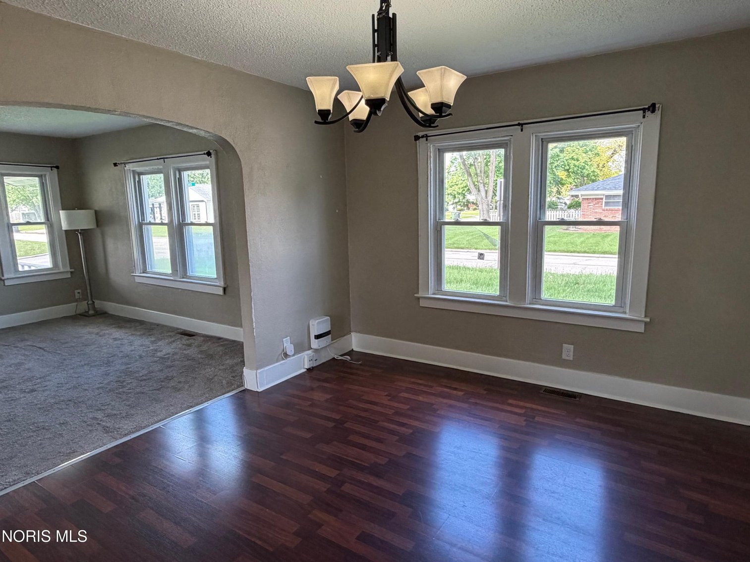 Image for MINIMUM BID AUCTION $110,000! 1054 Scott St