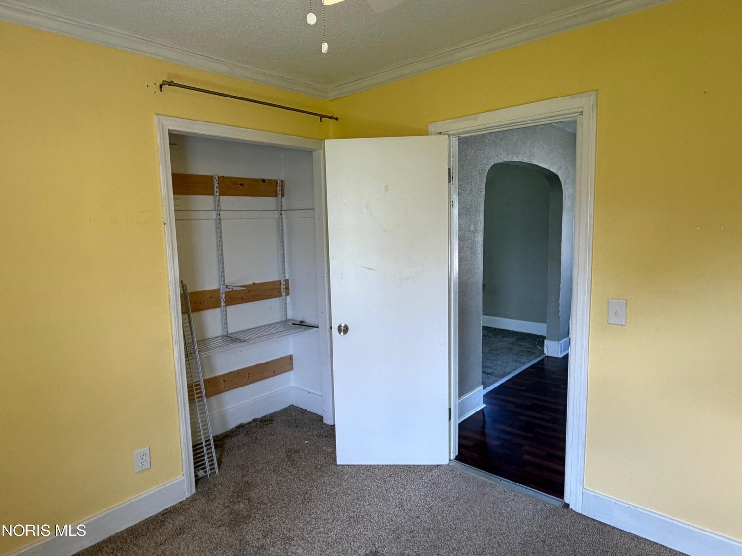 Image for MINIMUM BID AUCTION $110,000! 1054 Scott St