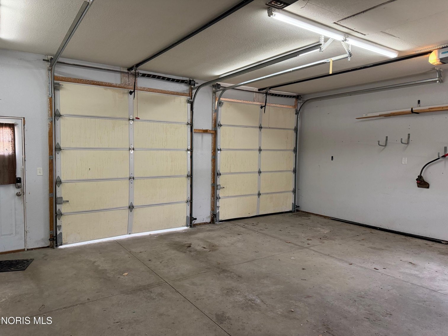 Image for MINIMUM BID AUCTION $110,000! 1054 Scott St