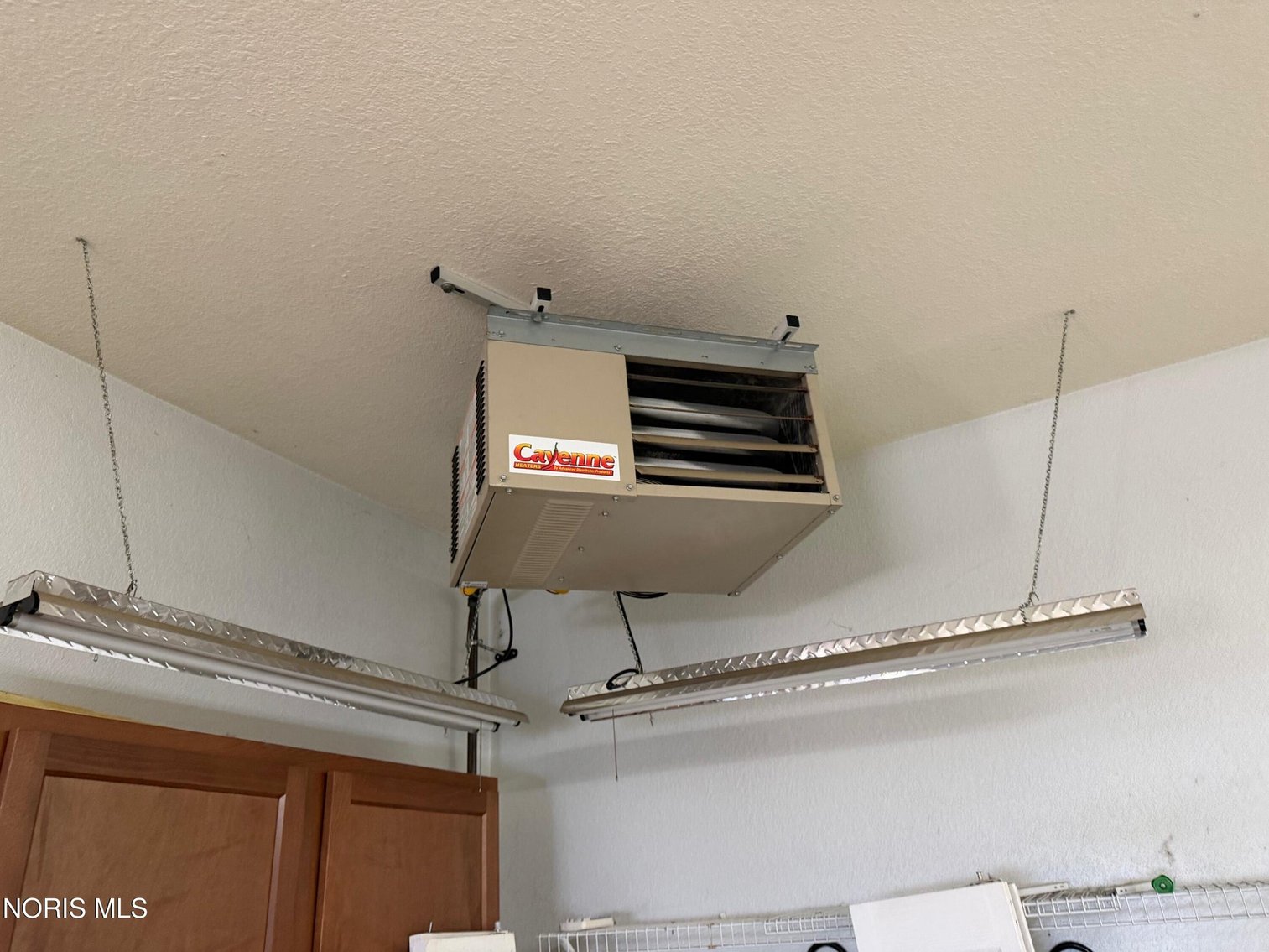 Image for MINIMUM BID AUCTION $110,000! 1054 Scott St