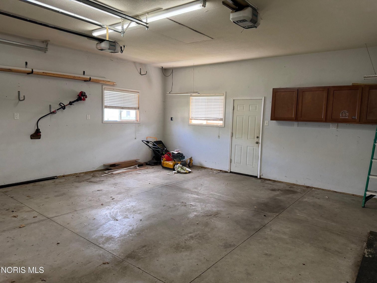 Image for MINIMUM BID AUCTION $110,000! 1054 Scott St