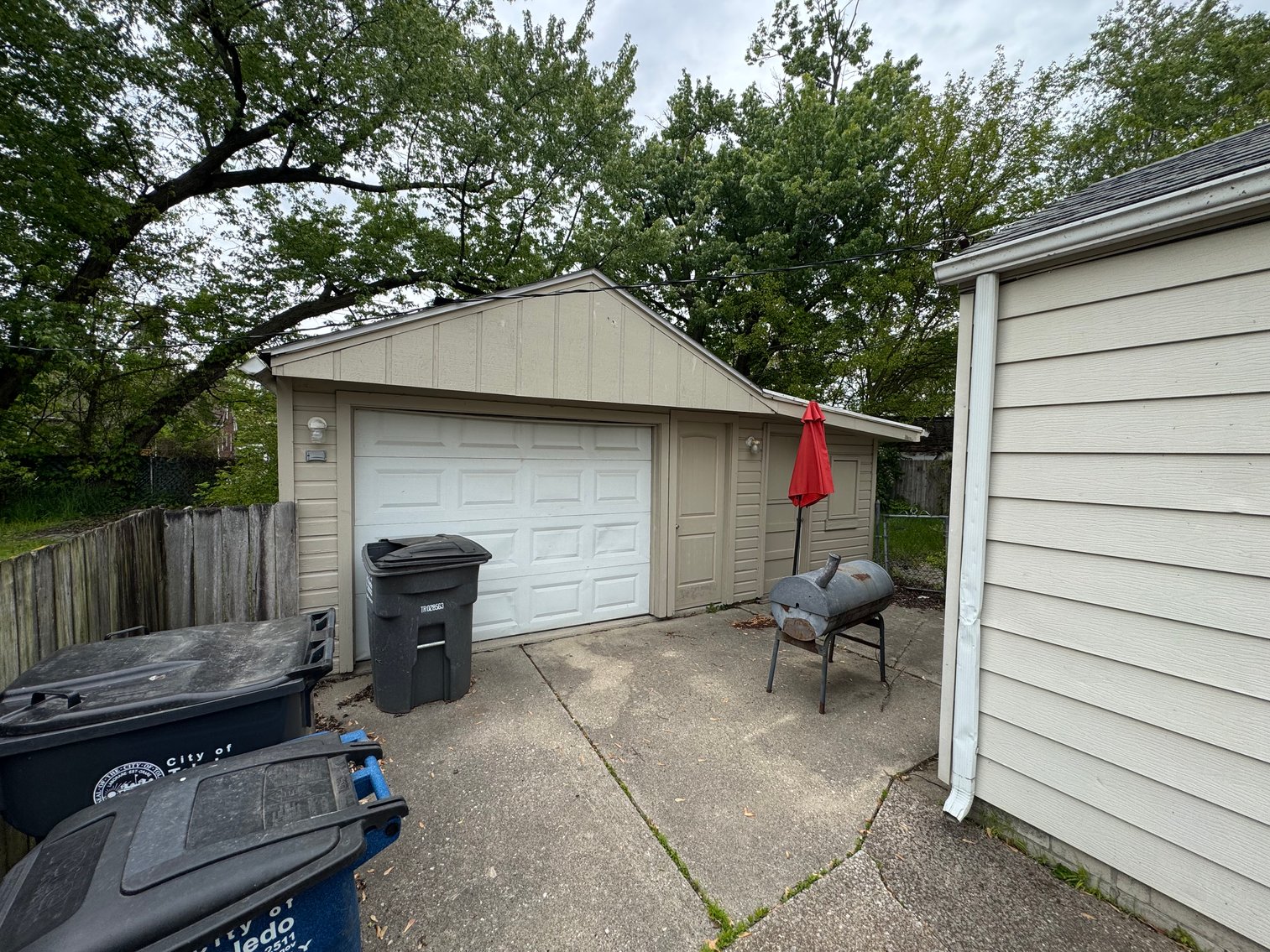 Image for MINIMUM BID AUCTION $49,000! 424 Southview Dr