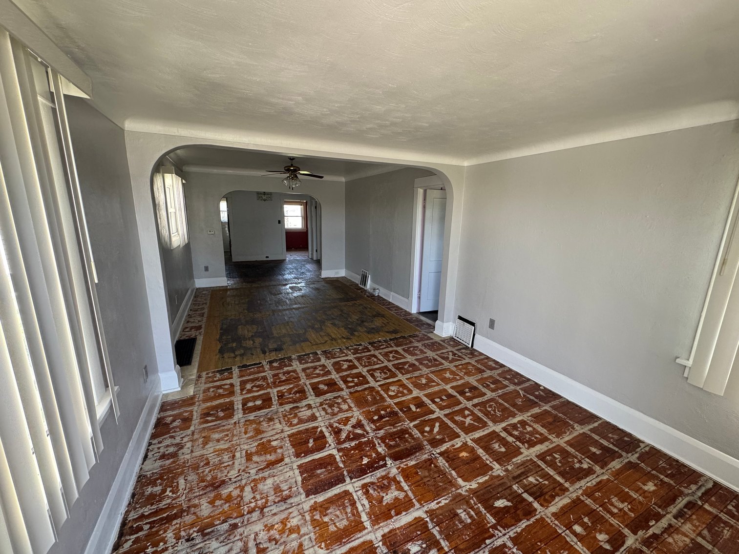 Image for ABSOLUTE AUCTION! 1944 N Michigan St