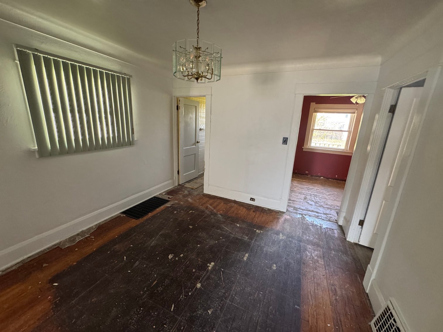 Image for ABSOLUTE AUCTION! 1944 N Michigan St