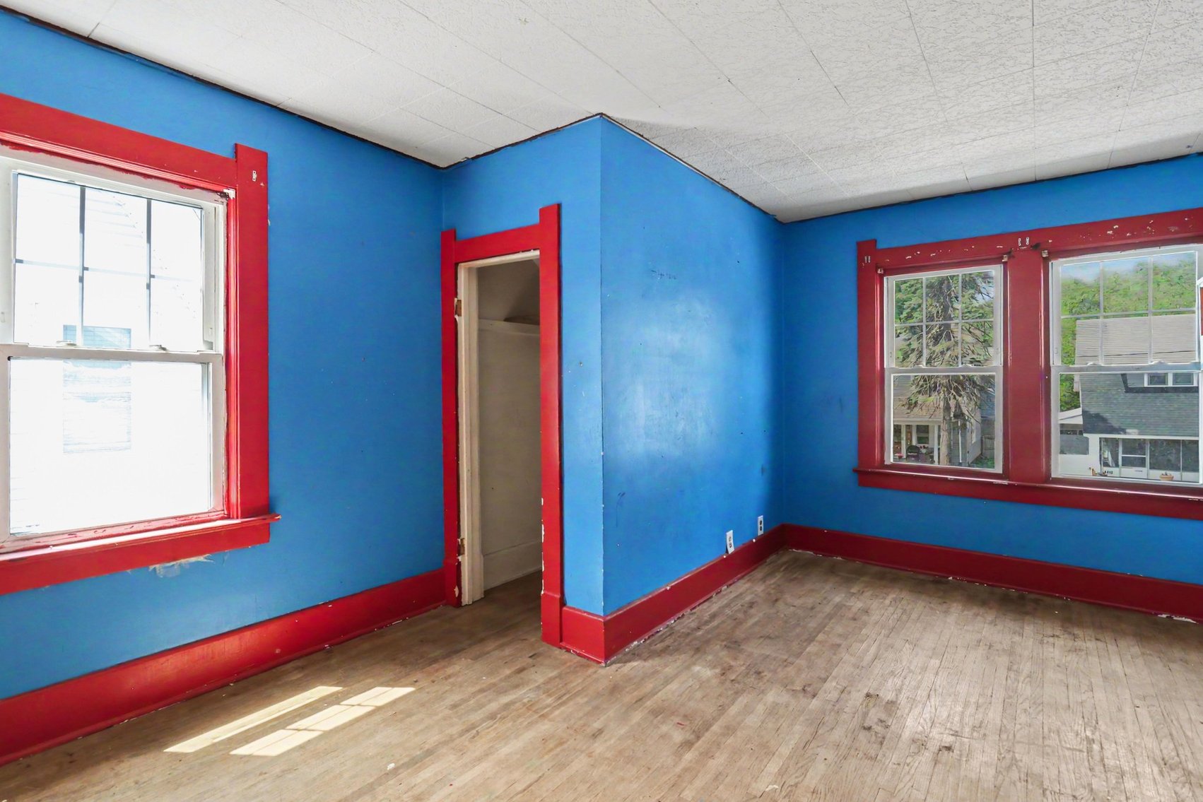 Image for ABSOLUTE AUCTION! 4114 Eastway St