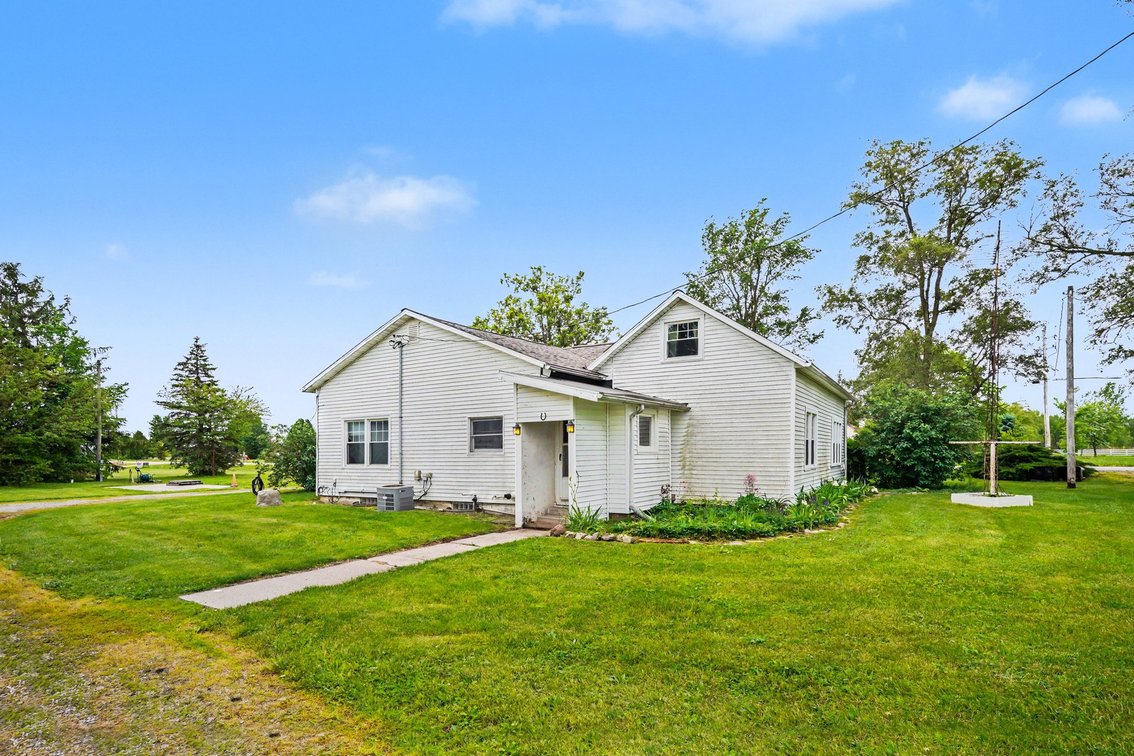 Image for MINIMUM BID AUCTION $139,000! 6612 Holcomb