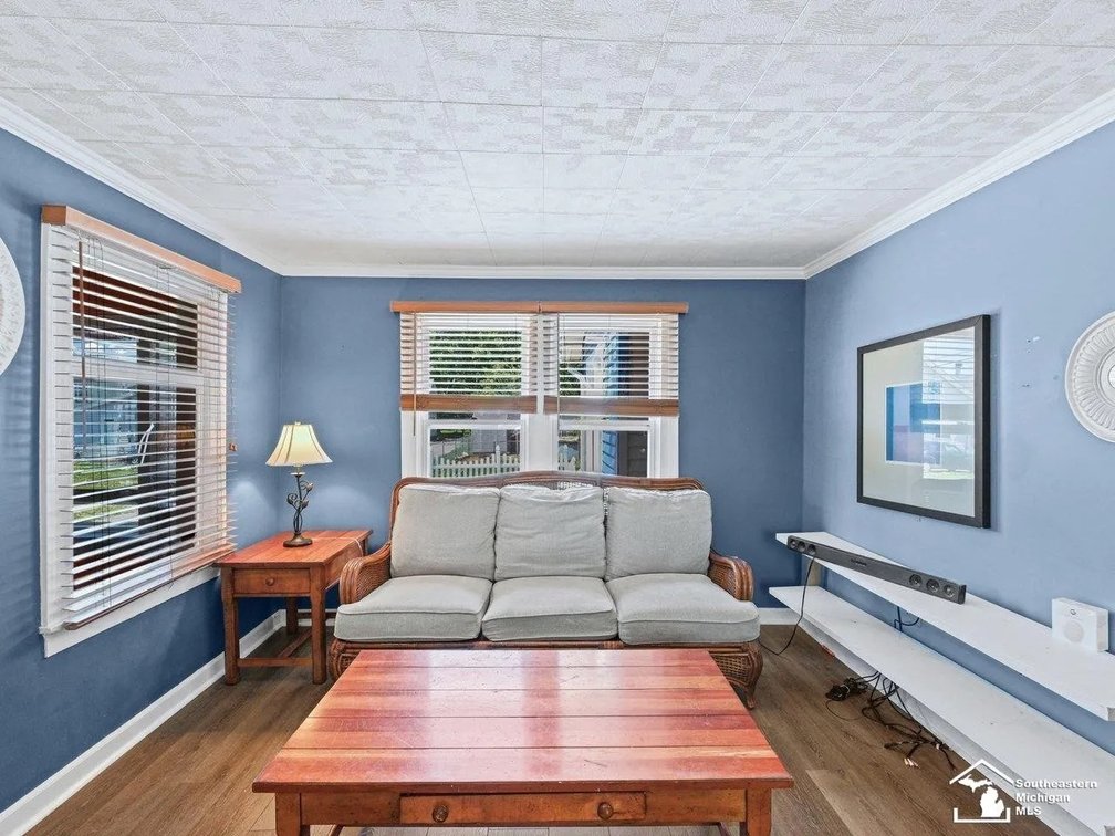 Image for MINIMUM BID AUCTION $59,000! 4346 4th St