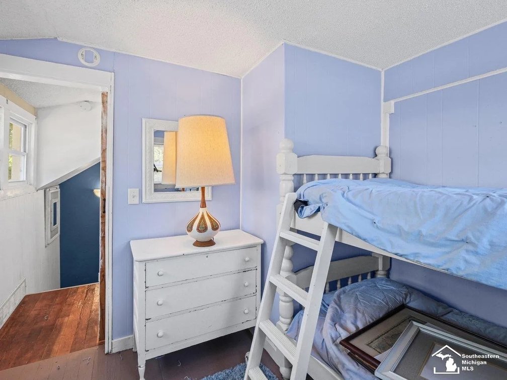 Image for MINIMUM BID AUCTION $59,000! 4346 4th St