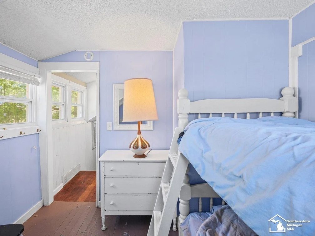 Image for MINIMUM BID AUCTION $59,000! 4346 4th St
