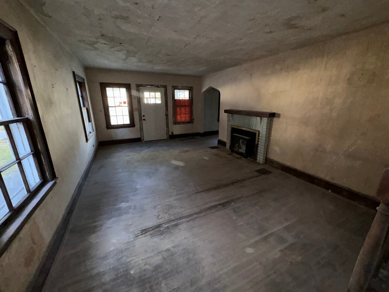 Image for SOLD PRIOR TO AUCTION! 2741 Northwood Ave