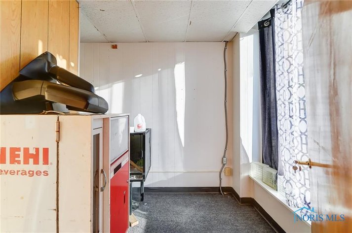 Image for MINIMUM BID AUCTION $99,000! 121 N Fulton St