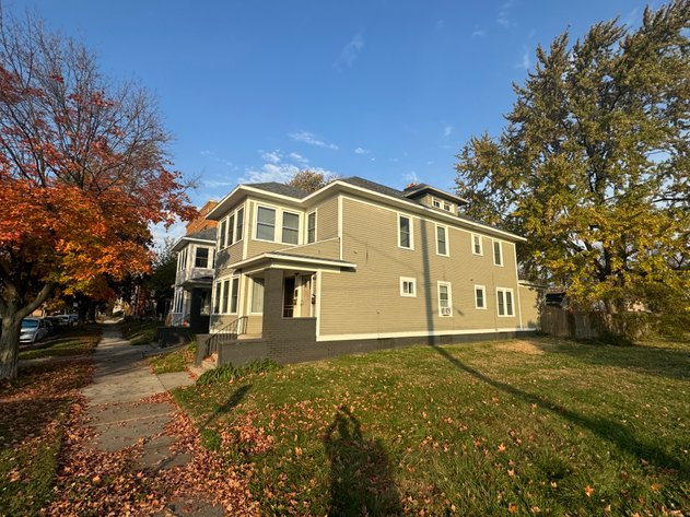 Image for MINIMUM BID AUCTION $249,000! 408 Floyd St