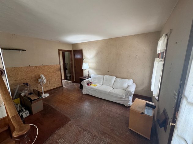 Image for MINIMUM BID AUCTION $19,000! 216 W Jackson St