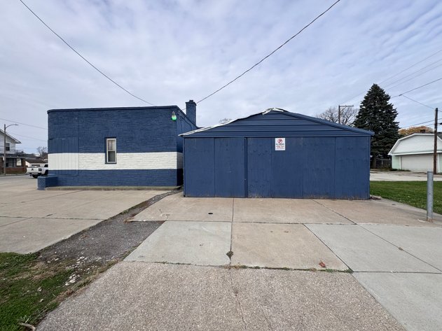 Image for MINIMUM BID AUCTION $49,999! 659 E Broadway