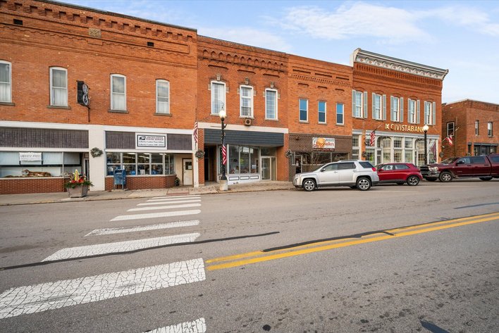 Image for MINIMUM BID AUCTION $170,000! 111 East St.