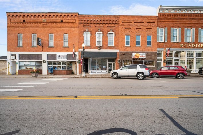 Image for MINIMUM BID AUCTION $170,000! 111 East St.