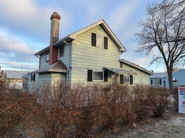 Image for MINIMUM BID AUCTION $79,000! 213 E Indiana Ave