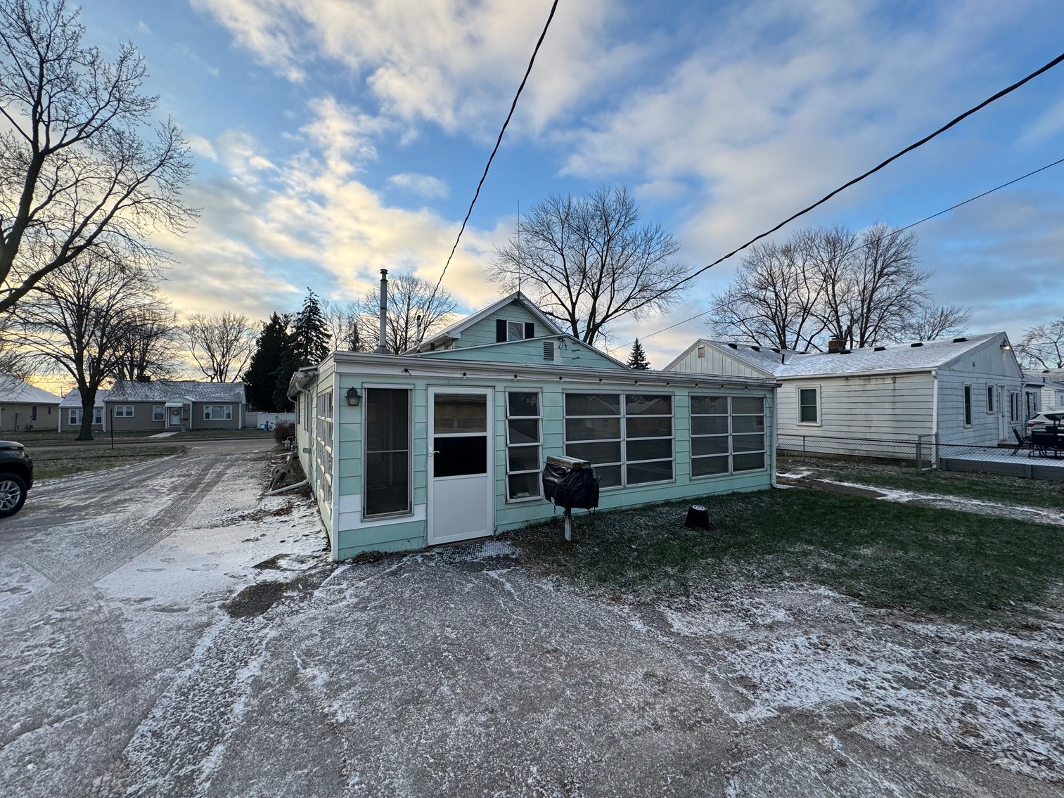 Image for MINIMUM BID AUCTION $79,000! 213 E Indiana Ave