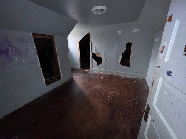 Image for MINIMUM BID AUCTION $25,000! 1723 Stahlwood