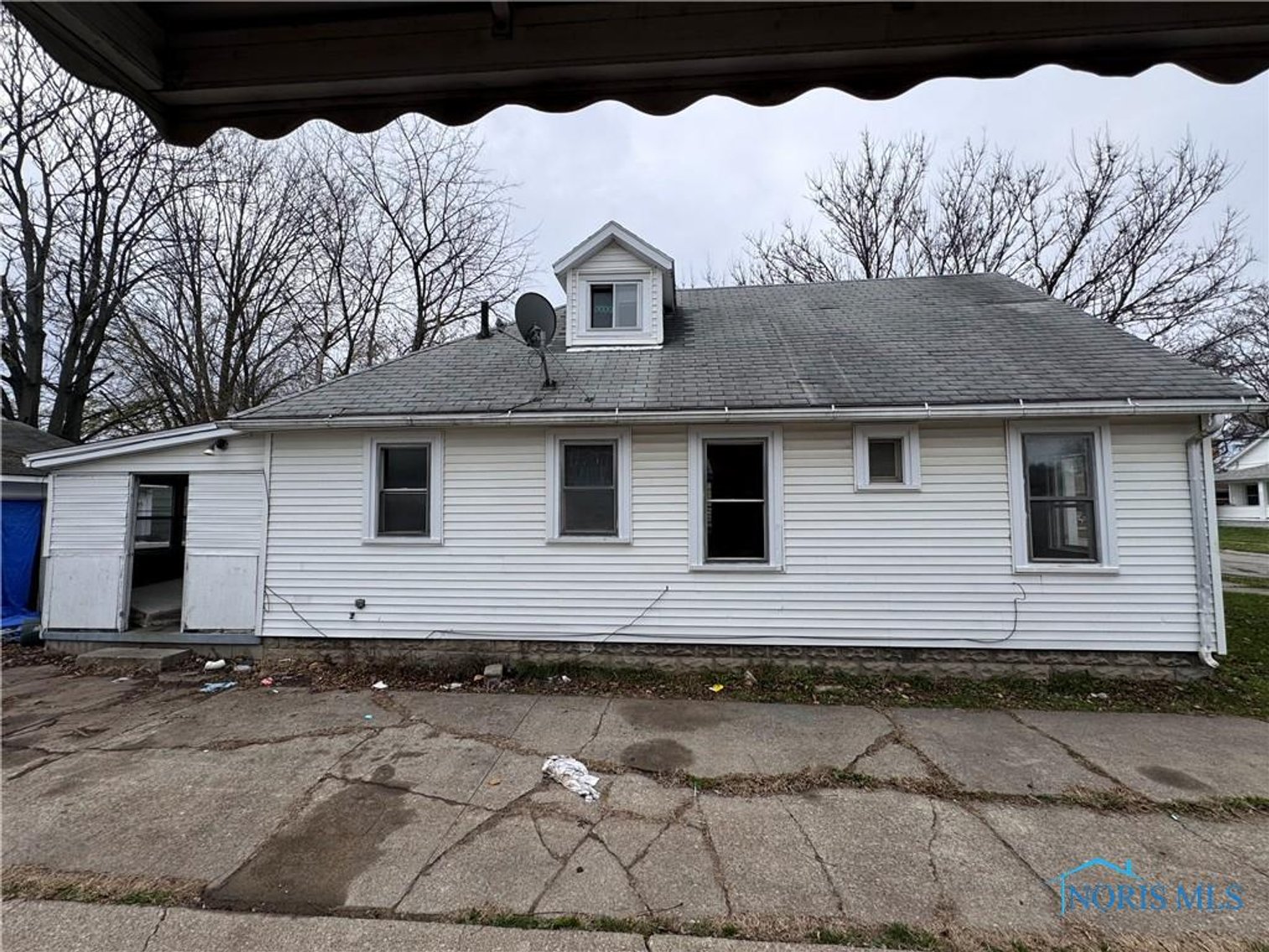 Image for MINIMUM BID AUCTION $25,000! 1723 Stahlwood