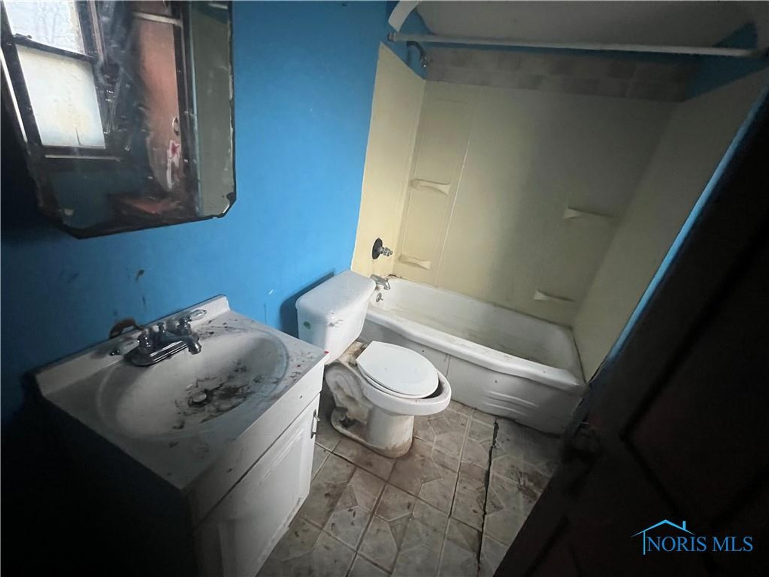 Image for MINIMUM BID AUCTION $10,000! 638 Knower St