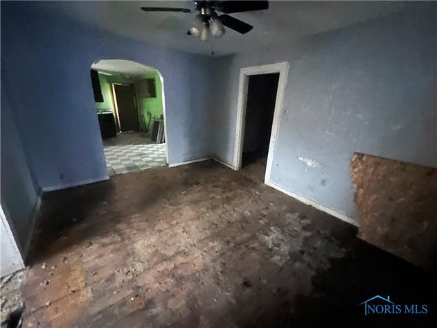 Image for MINIMUM BID AUCTION $10,000! 638 Knower St