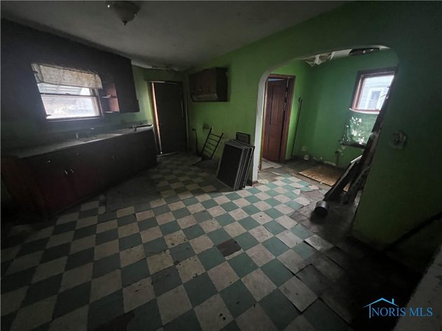 Image for MINIMUM BID AUCTION $10,000! 638 Knower St