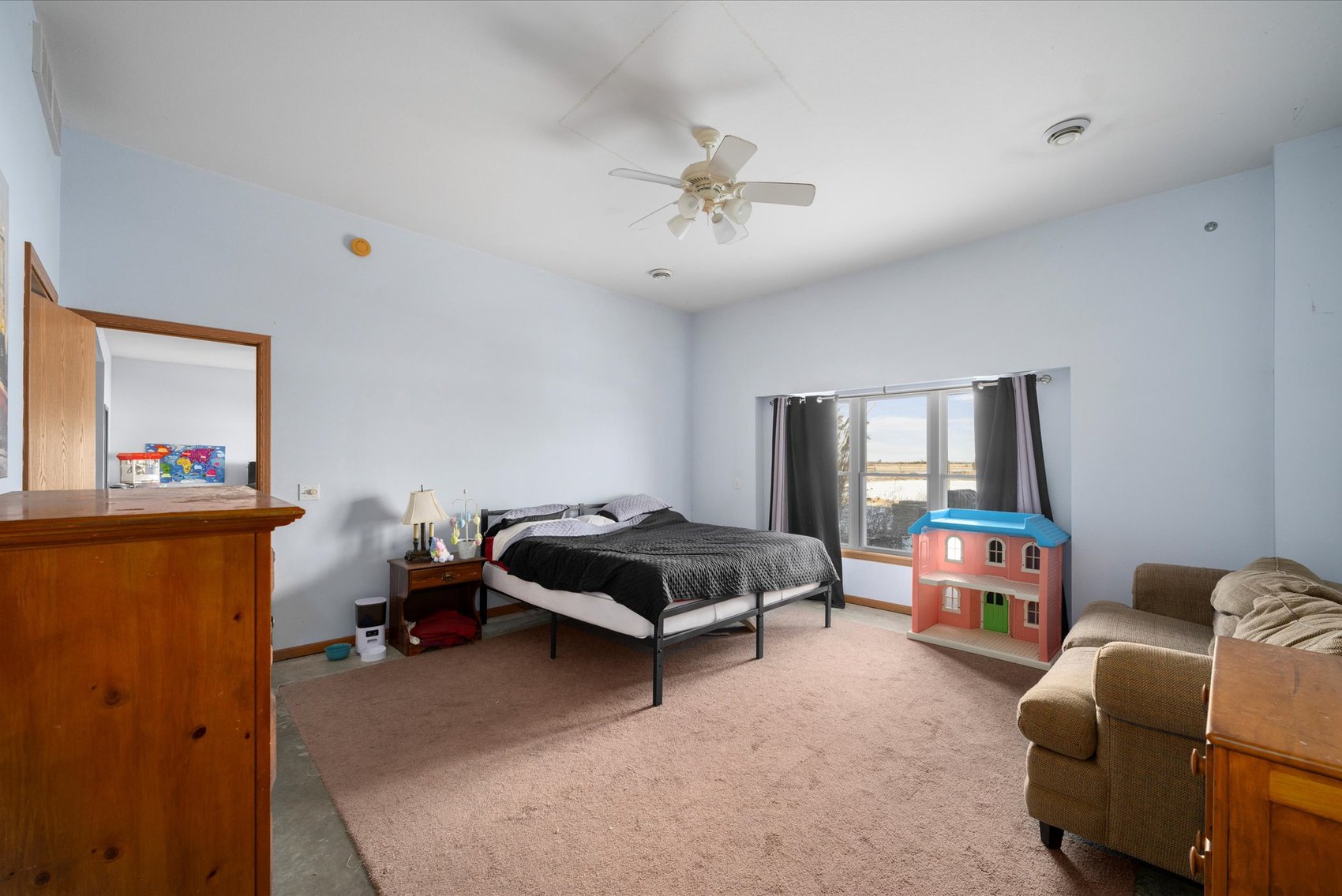 Image for MINIMUM BID AUCTION $499,000! 14614 King Rd