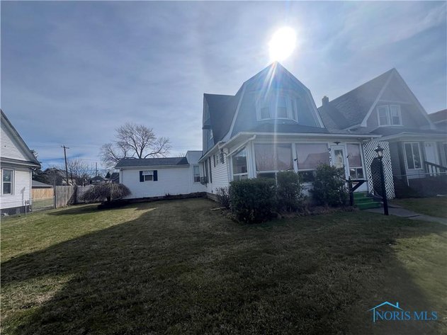 Image for MINIMUM BID AUCTION $40,000! 917 Oak St