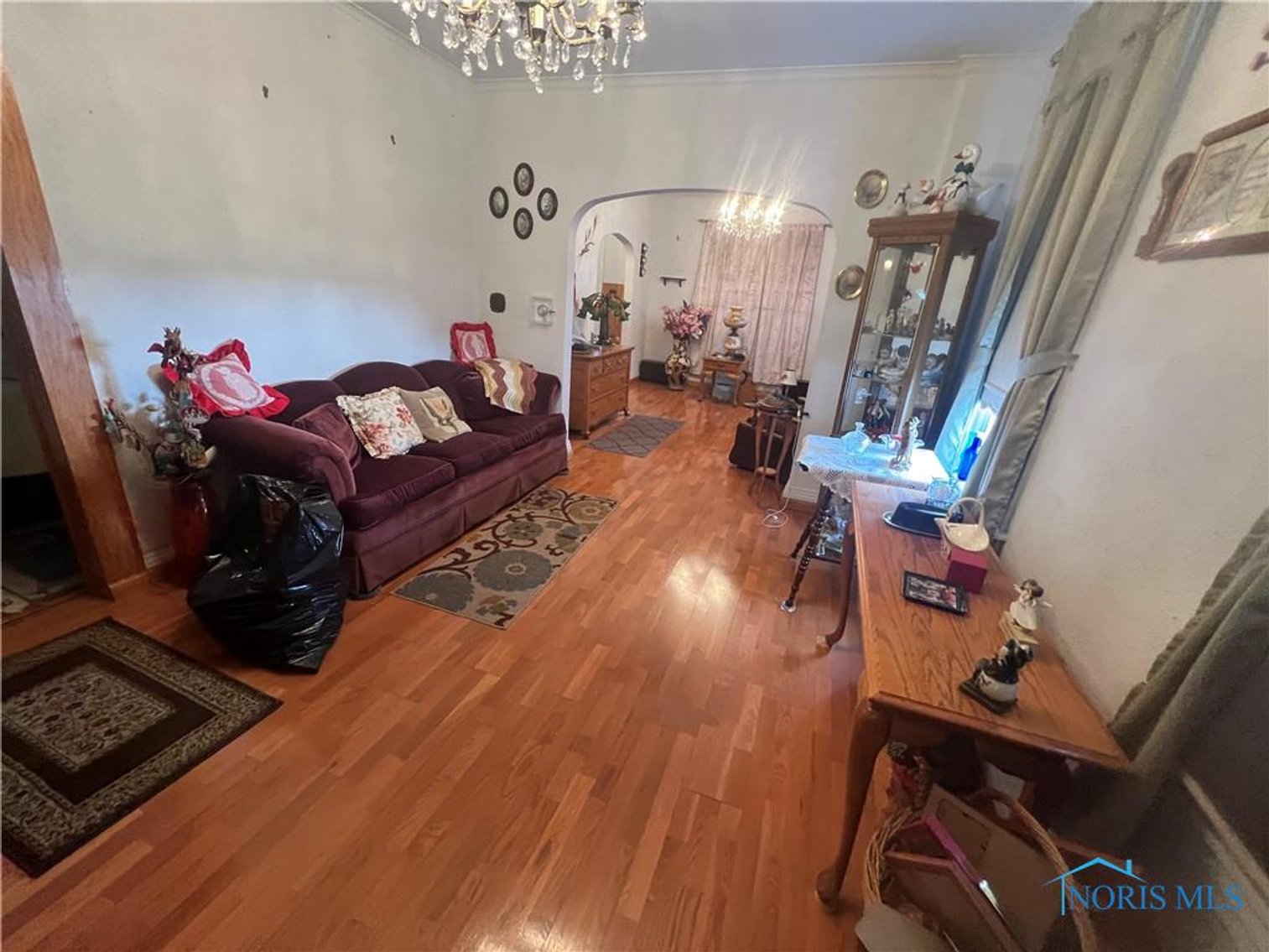 Image for MINIMUM BID AUCTION $40,000! 917 Oak St